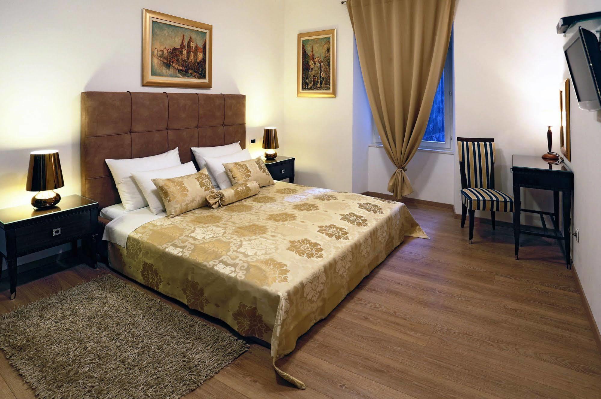 Grisogono Palace Heritage Residence Split Buitenkant foto